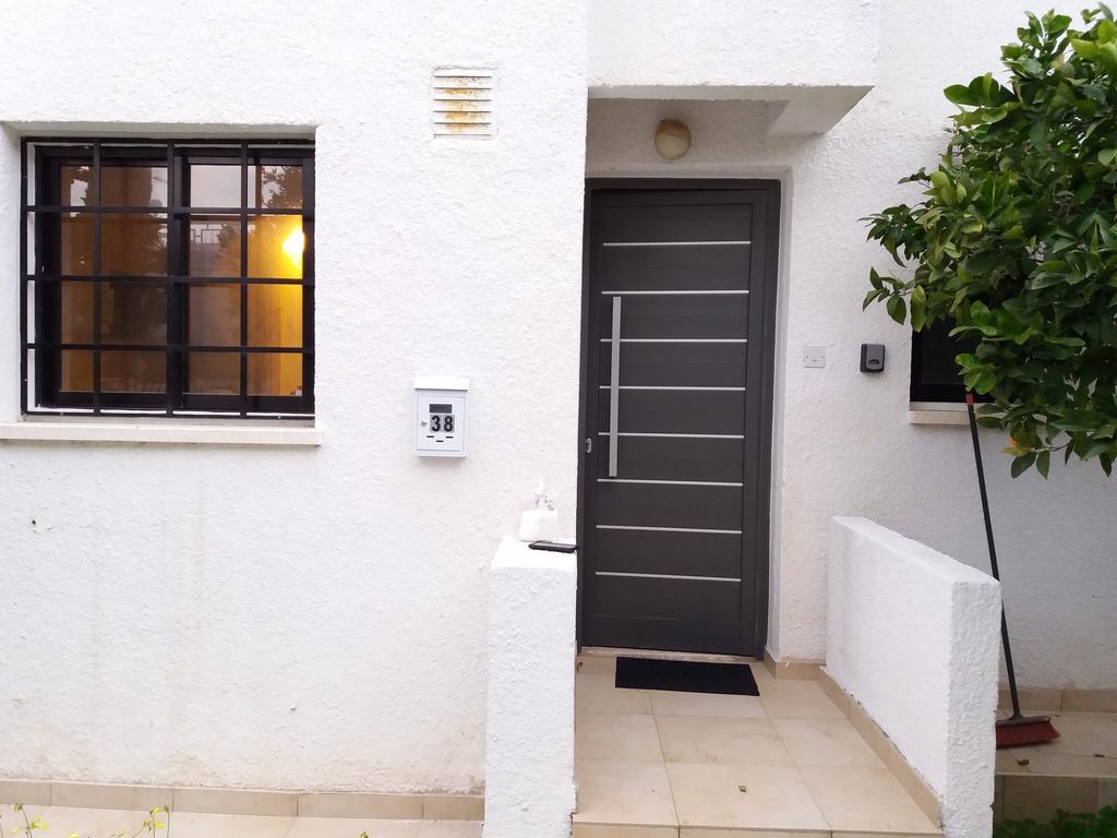 Miltos Beach House Lárnaka Eksteriør bilde